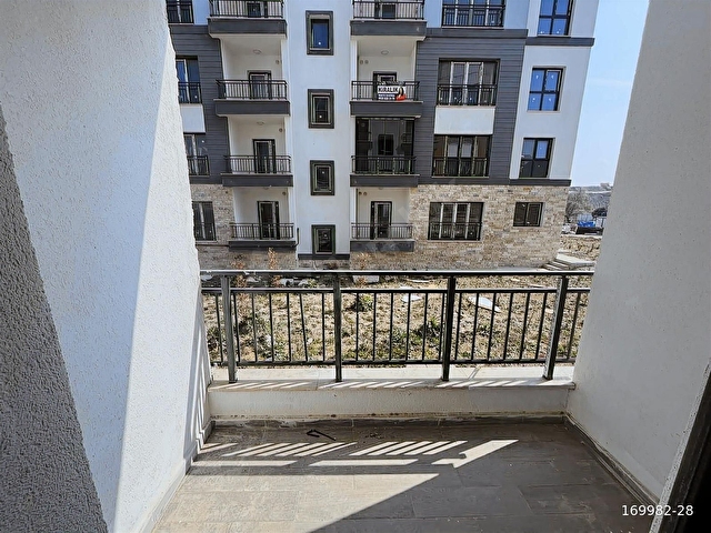 SEFERİHİSAR TOKİDE VESTİYERLİ KİRALIK 2+1 SIFIR DAİRE - Görsel 12