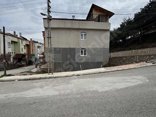 OSMANLI EVLERİ SİTESİNDE 5+1 MÜSTAKİL,BAHÇELİ SATILIK TRIBLEKS - Görsel 5