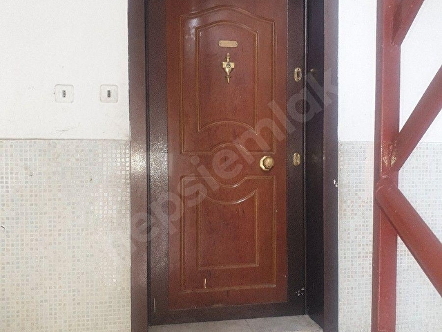 ÖRNEK MAHALLESİNDE KADIRGA SOKAKTA 4+1 YÜKSEK GİRİŞ ISI YALITIMLI KOMBİLİ - Görsel 2