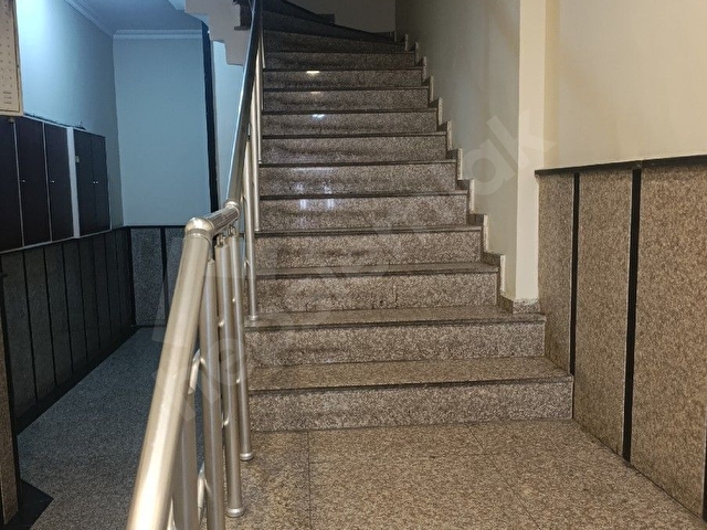 Sultan Selim Caddesi üzerinde kiralık ofis - Görsel 10