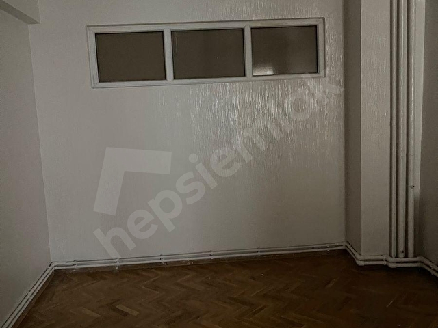 HANIM EMLAKTAN ÜNİVERSİTE MAHALLESİNDE KİRALIK DAİRE - Görsel 12