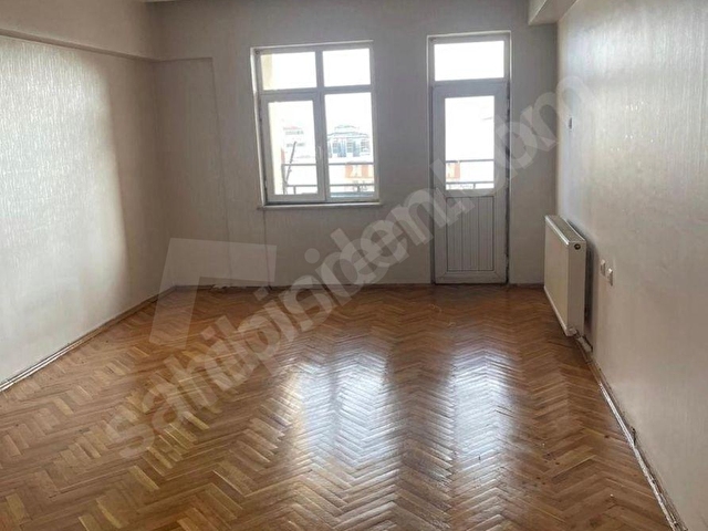 HANIM EMLAKTAN ÜNİVERSİTE MAHALLESİNDE KİRALIK DAİRE - Görsel 20