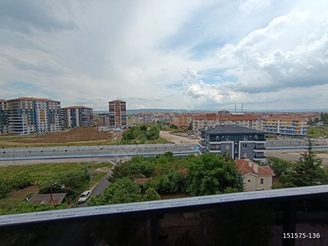 YÜKSEK KATTA KİRALIK DAİRE - Görsel 12