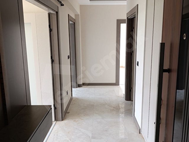 YÜKSEK KATTA KİRALIK DAİRE - Görsel 9