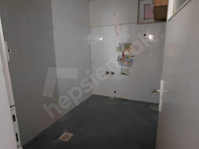 ESENTEPE MAH SATILIK BİNA KOMPLE VE ARSASI - Görsel 24