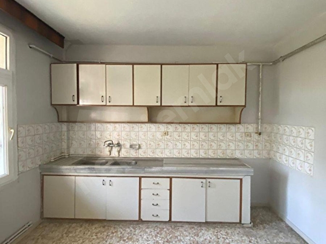 MURAT EMLAKTAN Anıt Mah. Kiralık 140m² 3+1 Müstakil Bahçeli Ev - Görsel 2