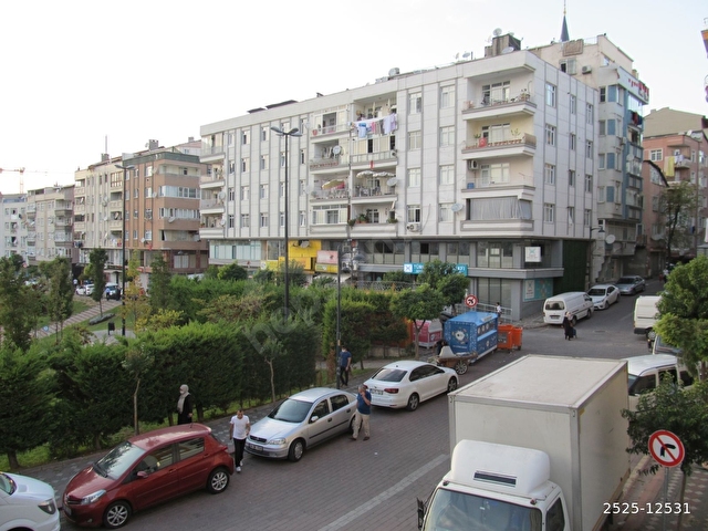 Zeytinburnu Telsiz Mahallesinde 3 1 Brut 150 M2 Daire 2525 12531 Hurriyet Emlak