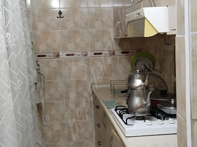 PUSULA DAN GÜLLÜK TE ÖĞRENCİYE MEMURA KİRALIK EŞYALI DAİRE - Görsel 2