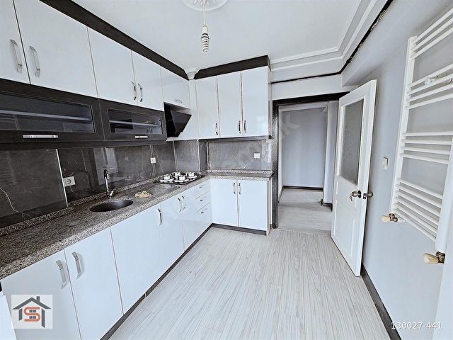 İSTASYONDA ASANSÖRLÜ ÖN CEPHELİ FUL YAPILI 3+1 DAİRE