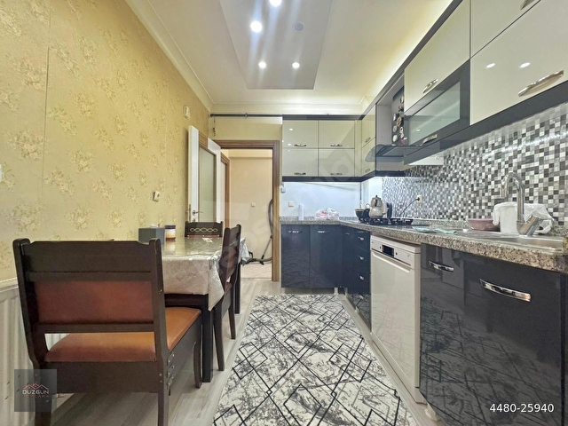 DÜZGÜN EMLAKTAN MERKEZİ KONUMDA FULL YAPILI GENİŞ VE FERH 4+1 DAİRE - Görsel 10