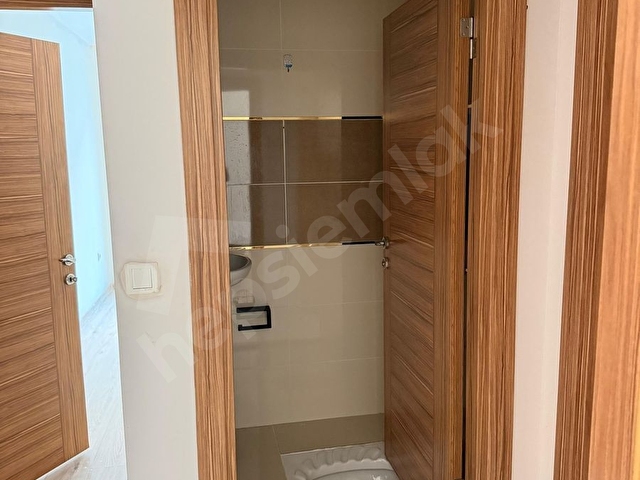 SAMANDIRA OSMANGAZİ MAHALLESİNDE 3+1 GENİŞ ARA KAT DAİRE - Görsel 15