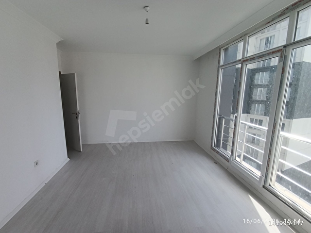 ESENYURT HAYAT PARK 4 KİRALIK 2+1 GENİŞ DAİRE/ METROBÜSE YAKIN - Görsel 8