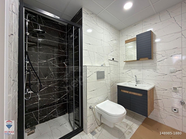 SALON MUTFAK AYRI / TRAMVAYA YAKIN / ÇOK GENİŞ 1+1/ REMAX GÖKHAN - Görsel 22