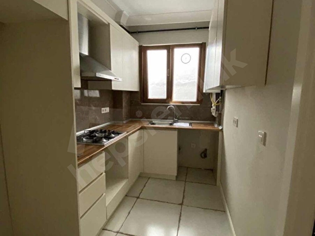 İSTİNYE MAHALLESİ KAPLICALAR BÖLGESİNDE KİRALIK 2+1 DAİRE - Görsel 27