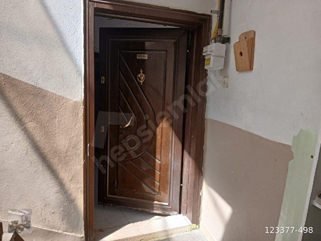 KIRŞEHİR MUCUR SAHİBİN DEN MERKEZDE  SATILIK 2+1 DAİRE - Görsel 9