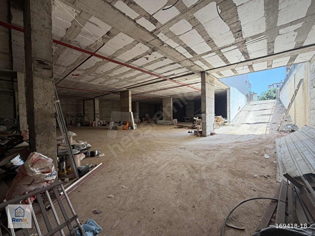 -renix.app- SHOWROOM + DEPO + OPERASYON MERKEZİ | 3.500 M² - Görsel 24