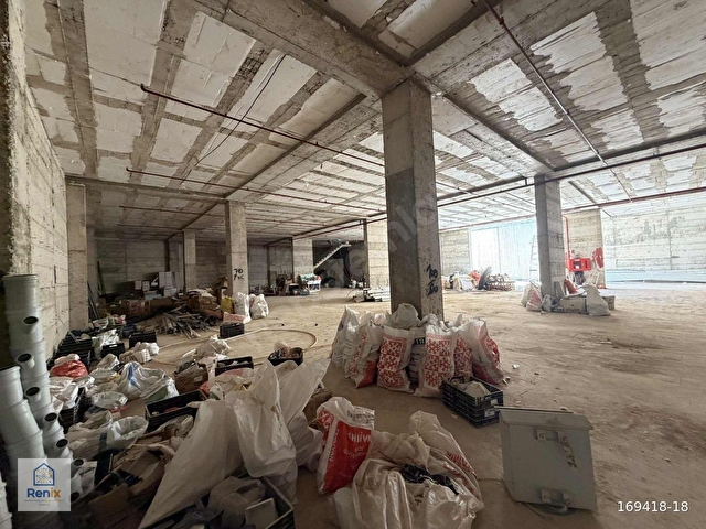 -renix.app- SHOWROOM + DEPO + OPERASYON MERKEZİ | 3.500 M² - Görsel 26