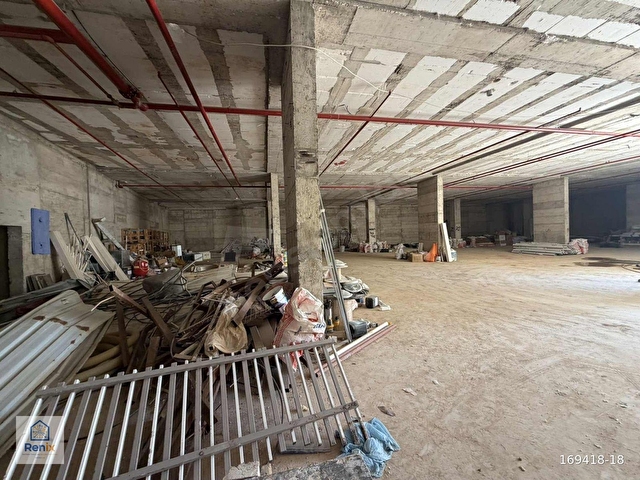 -renix.app- SHOWROOM + DEPO + OPERASYON MERKEZİ | 3.500 M² - Görsel 23