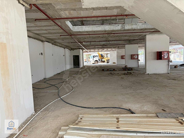 -renix.app- SHOWROOM + DEPO + OPERASYON MERKEZİ | 3.500 M² - Görsel 7