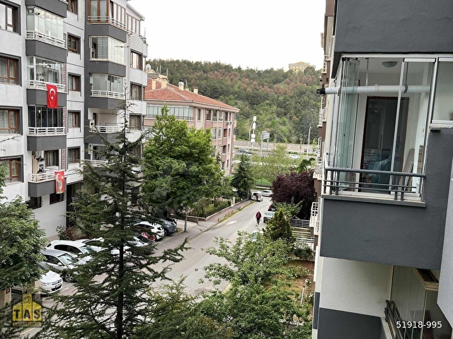 Cevizlidere Mah. Orman manzaralı,Önü Açık Satılık 3+1 - Görsel 3