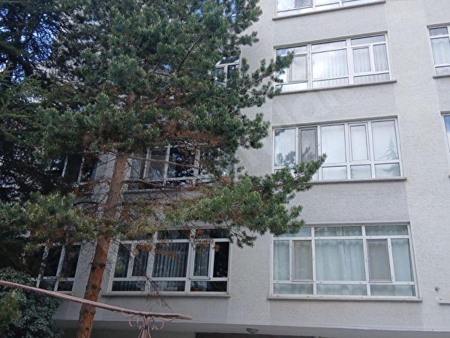 GÜLERYÜZ SOKAKTA ÖN CEPHE 4.KAT 3+1 MERKEZİ PAY ÖLÇERLİ AİDAT UYGUN - Görsel 27