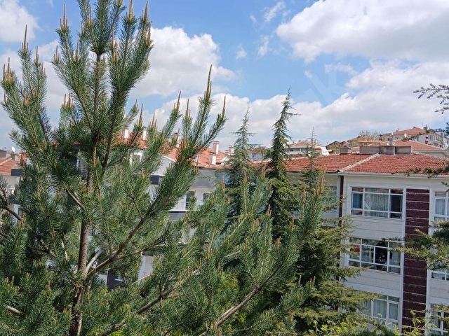 GÜLERYÜZ SOKAKTA ÖN CEPHE 4.KAT 3+1 MERKEZİ PAY ÖLÇERLİ AİDAT UYGUN - Görsel 25