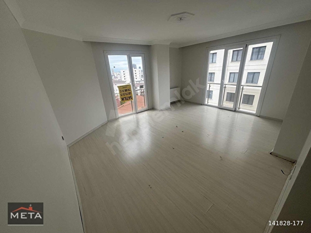 YAKACIK HÜRRİYET MAH.DE DENİZ MANZARALI 2+1 DAİRE - Görsel 6