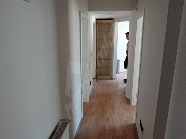 GÜZELYALININ MERKEZİNDE, İÇİ BAKIMLI, OTOPARKLI, BALKONLU, 3+1 - Görsel 26