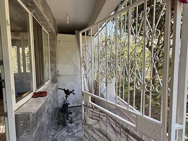 ŞİRİNYER MERKEZİ KONUMDA 4+1 BAKIMLI DAİRE - Görsel 24