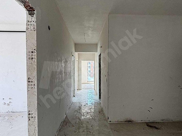 AKHİSAR KARALAR YOLUNDA HAVUZLU SİTEDE SATILIK 3+1 LÜKS DAİRE - Görsel 17