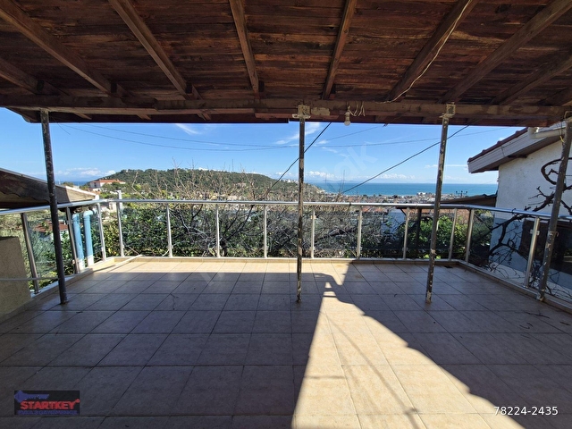 Karaburunda Deniz Manzaralı Satılık Yazlık - Görsel 2