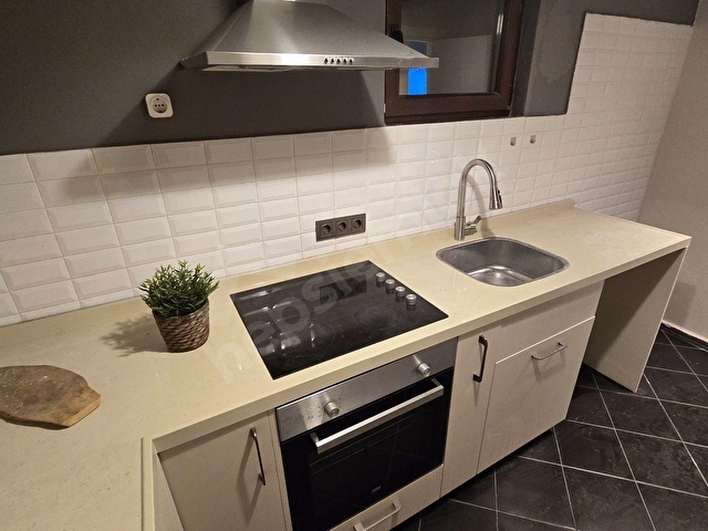 CİHANGİR CADDESİ’nde MİMARİ DEKORASYONLU DAİRE - Görsel 17