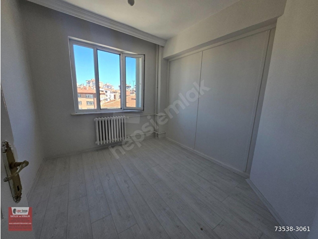 ESKİŞEHİR AKARBAŞI MAHALLESİNDE KİRALIK 3+1 DAİRE - Görsel 13
