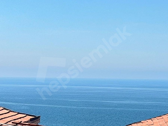 GÜRPINARDA DENİZ MANZARALI 5+1 SATILIK VİLLA