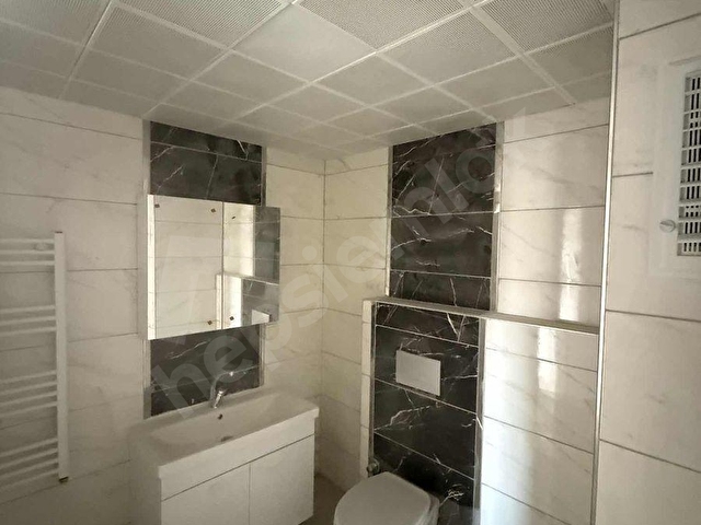 KILAVUZ MAHALLESİNDE SATILIK GÜNEY CEPHE 4+1 SIFIR DAİRE - Görsel 8