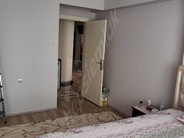 Sahibinden 3 cepheli kök tapu çok geniş eksiksiz ara kat - Görsel 13