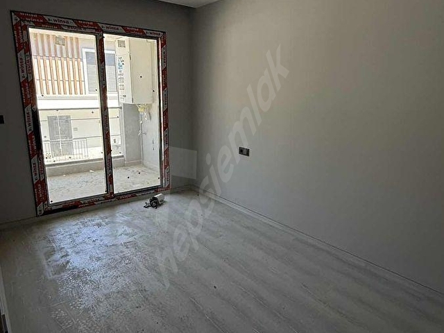 Kiralık site içerisinde sıfır daire - Görsel 13