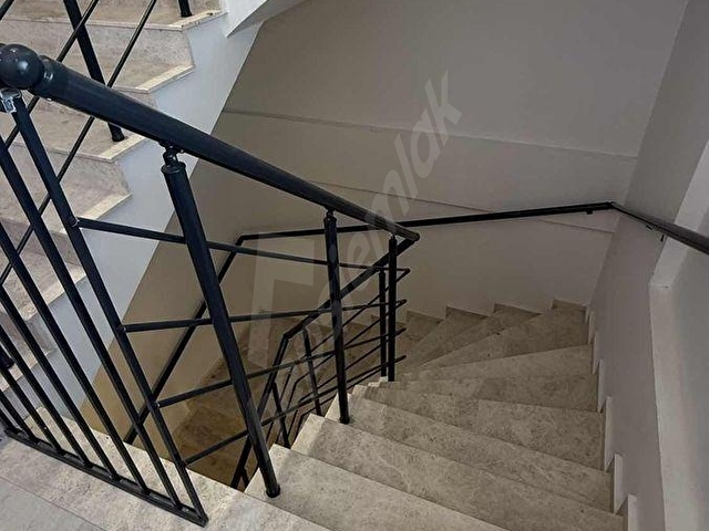 Kiralık site içerisinde sıfır daire - Görsel 5