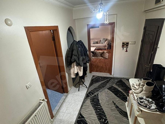 HAYALDE AKTEPE MERKEZDE 2+1 100 M2 TEMİZ EŞYALI KİRALIK DAİRE !! - Görsel 12