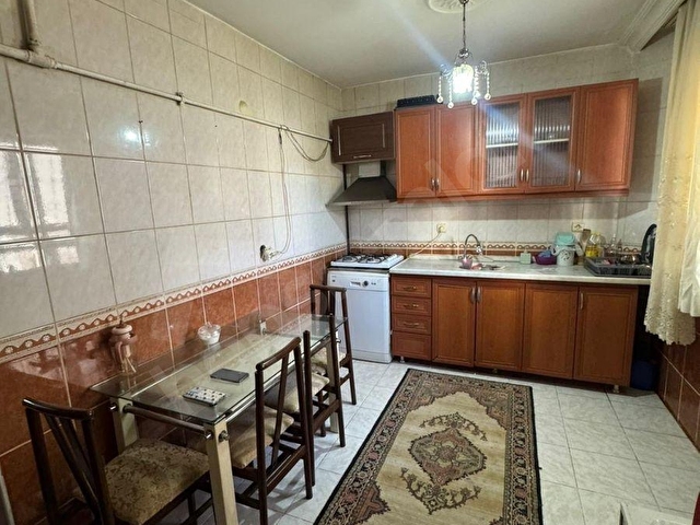 HAYALDE AKTEPE MERKEZDE 2+1 100 M2 TEMİZ EŞYALI KİRALIK DAİRE !! - Görsel 10