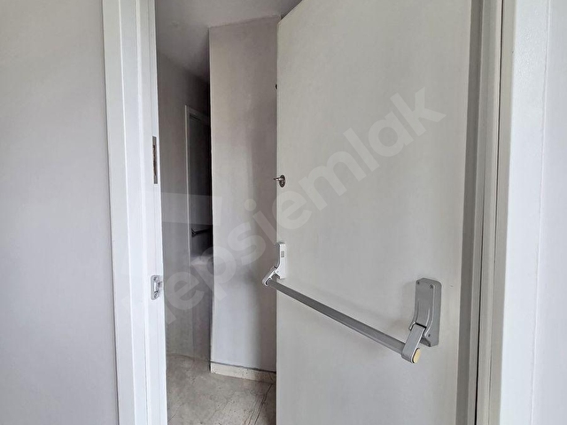 AGİOSTAN ALTERNATİFSİZ MARMARAYA BAĞDATA YAKIN 125M2 3+1 YENİ - Görsel 27