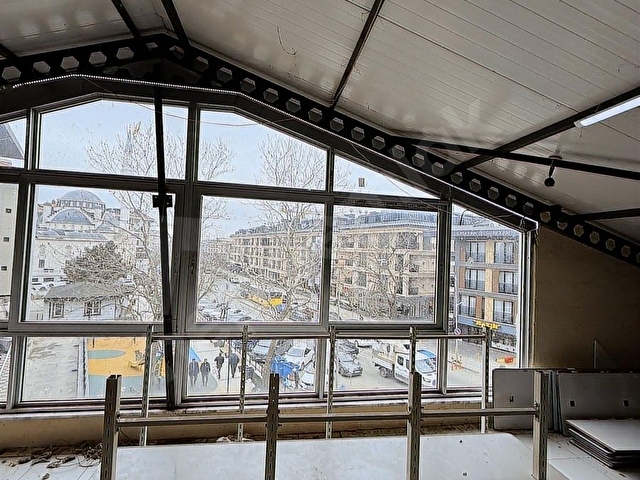 Çengelköy Bahçelievlerde Caddeye Bakan Kiralık 600 m2 Mağaza - Görsel 7