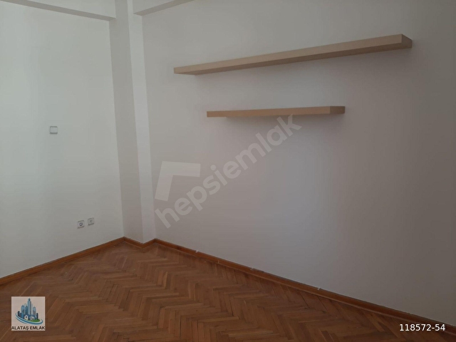 Fevzi Cakmak Caddesinde Kiralık 4+1 daire - Görsel 15