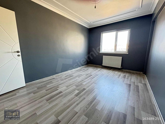 FERİDUN ÇELİK CD. ÜZERİ SİTE İÇERİSİNDE KATTA SATILIK 3+1 DAİRE - Görsel 16