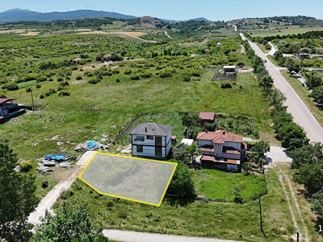 BALIKESİR MANYAS ÇARŞI MAHALLESİNDE SATILIK 281 M2 İMARLI ARSA - Görsel 2