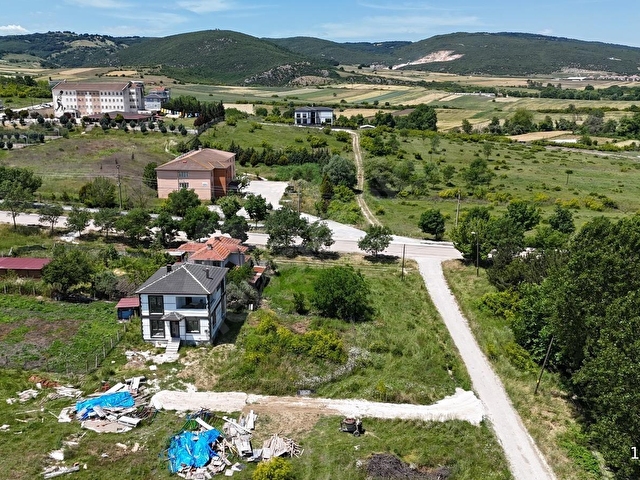 BALIKESİR MANYAS ÇARŞI MAHALLESİNDE SATILIK 281 M2 İMARLI ARSA - Görsel 6