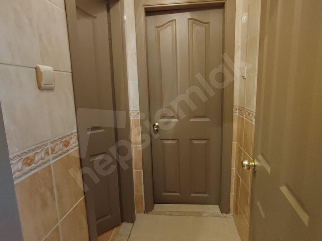 HALİT TURAN GAYRİMENKUL *KANAL 26 YAKIN 3+1 EBEVENY BANYOLU BOŞ KİRALIK GENİŞ DAİRE** - Görsel 29