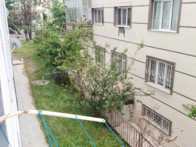 Y. GİRİŞ 1.kat KONUMUNDA ALTINDA DAİRE VAR 3+1 SALON BAGIMSIZ - Görsel 27
