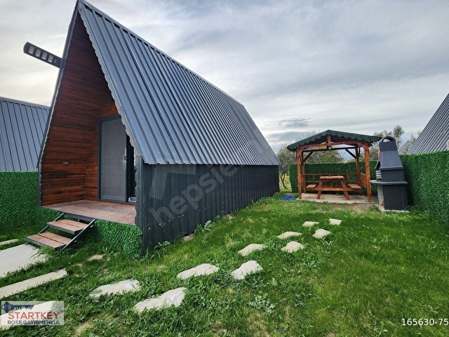 Foça Yolunda 230 m² Arsa | Bungalovlu | Full+Full Donanımlı | - Görsel 4