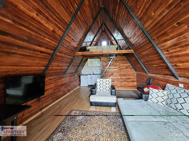 Foça Yolunda 230 m² Arsa | Bungalovlu | Full+Full Donanımlı | - Görsel 10